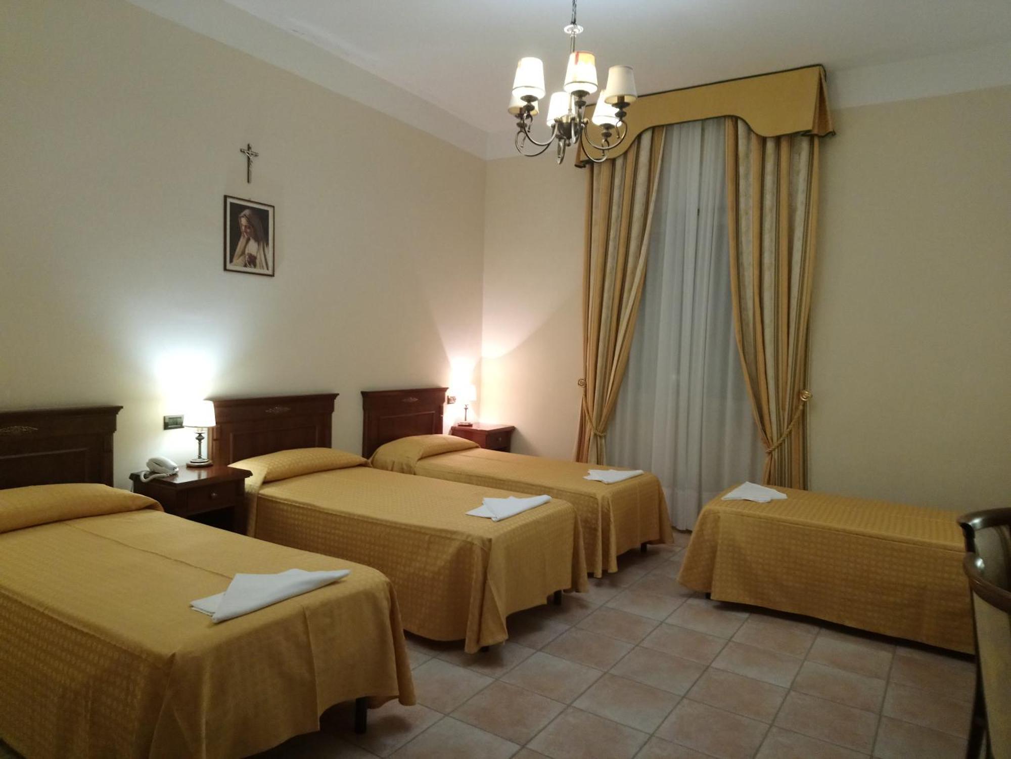 Casapaceebene Hotel San Giovanni Rotondo Exterior foto